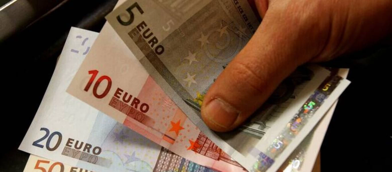 Αλλάζουν τα χαρτονομίσματα του ευρώ μετά από 20 χρόνια - Το 2024 η τελική απόφαση